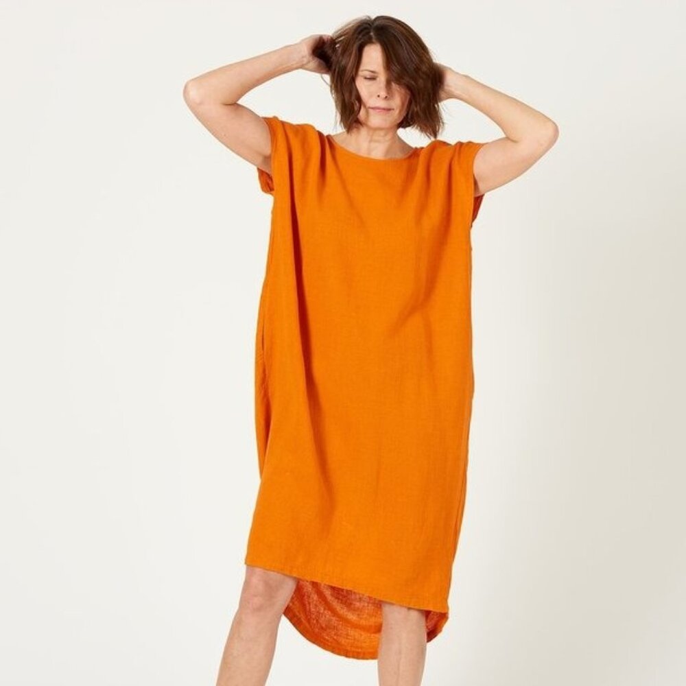 Black Crane Pleated Cocoon Dress in Orange Size Small